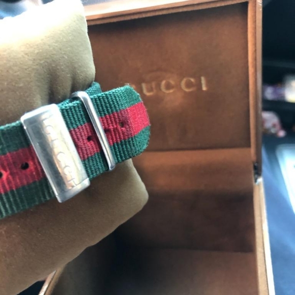 Vintage Gucci Watch - Picture 2 of 4